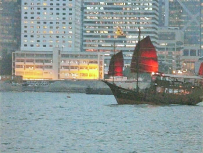 Voices Seen, Images Heard 看得見的聲音，聽得見的形象