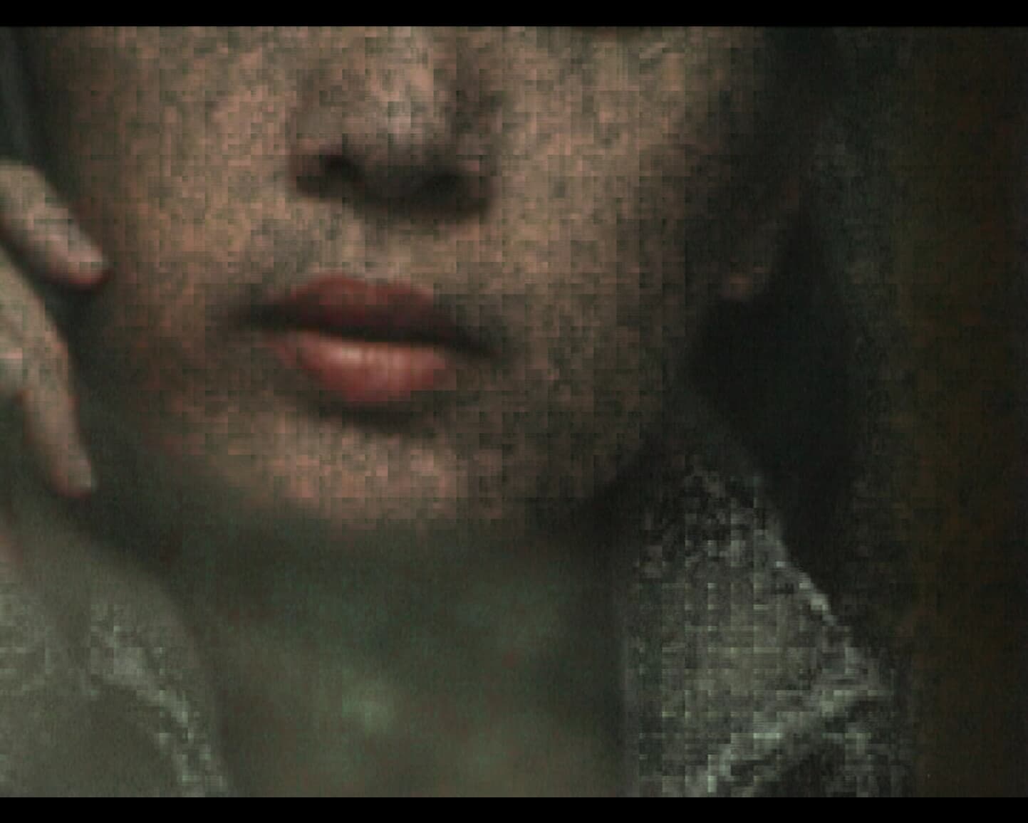 In Or Not In 在/不在