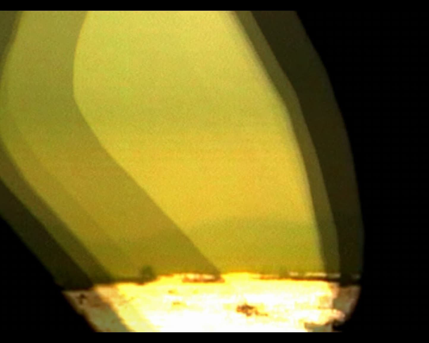 A Video Sketch Made in a Gentleman’s Room on the 8th Floor of the Former GSD Building 攝於前政府物料供應署八樓男洗手間內的錄像素描