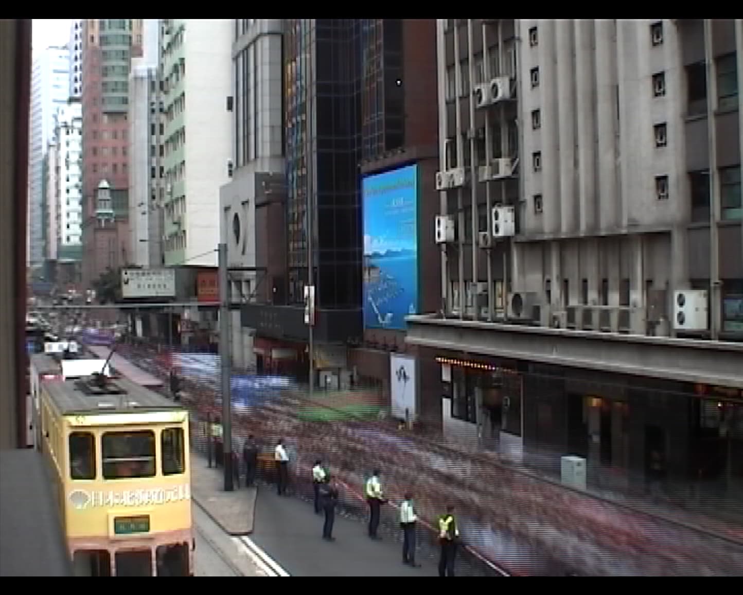 2012 〔香港．二零一二〕