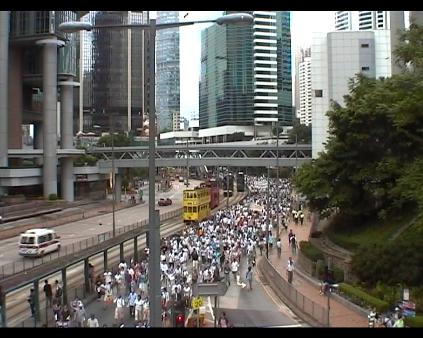 2012 〔香港．二零一二〕