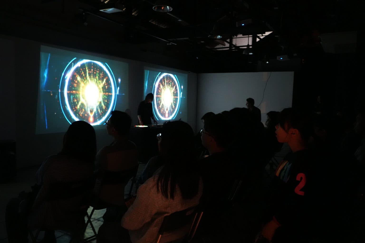 An-Ting and Ian Gallagher: Lost Communications 安婷及Ian Gallagher: 失絡之聲