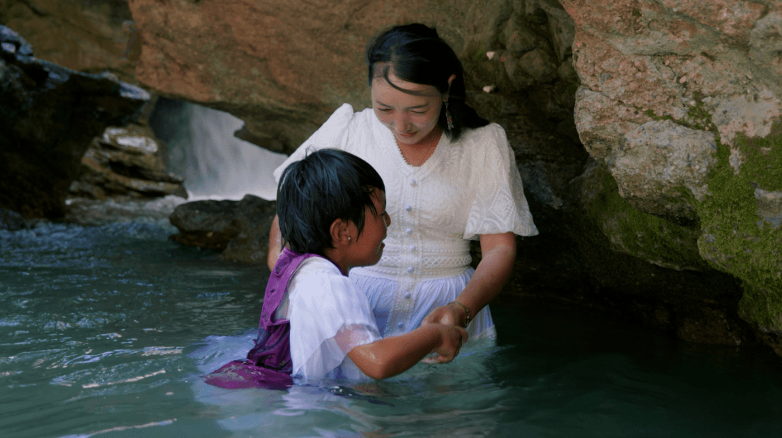 The Mountains 群山
