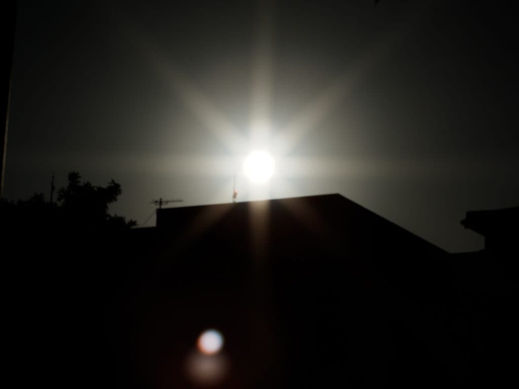 The Star Within Your Sun 你的太陽像顆星