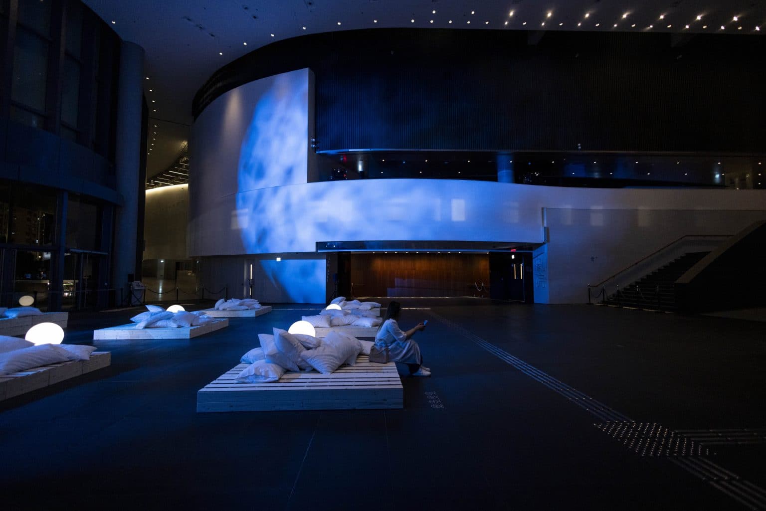 Kingsley Ng x Videotage: Lullabies 伍韶勁 x 錄映太奇：夜未眠