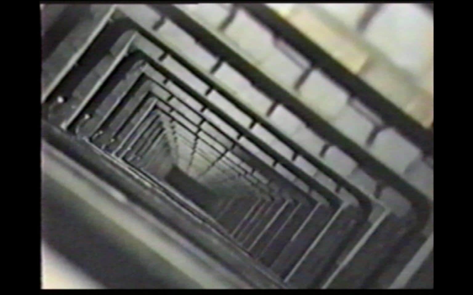 Diversion 兩頭唔到岸