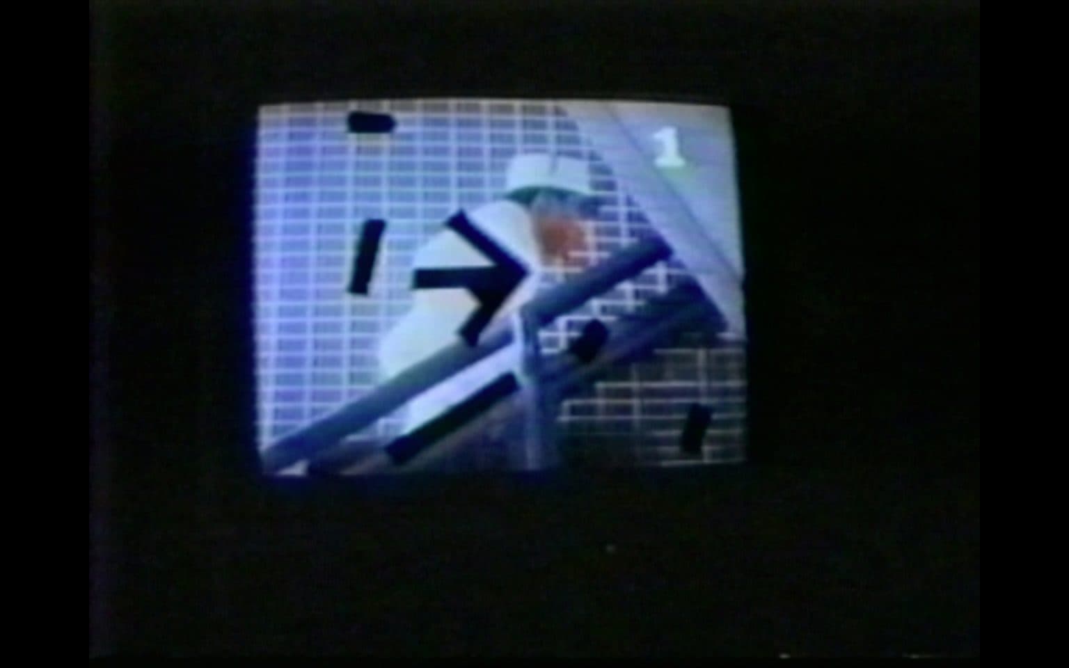 The Disenchantment of the Statue 裂像