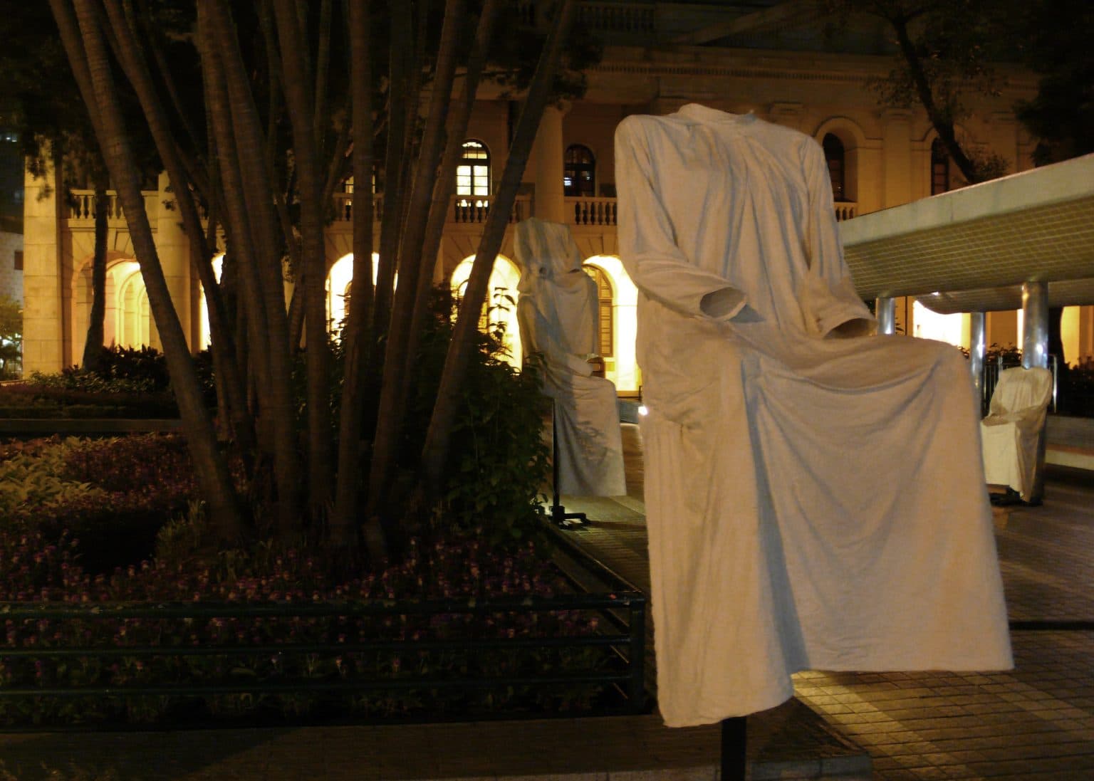 LO Yin Shan 盧燕珊