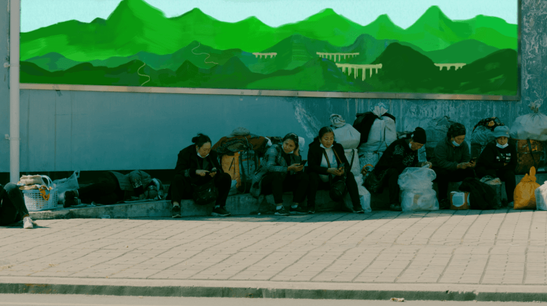 From Mountains to Coast 從山脈到海岸